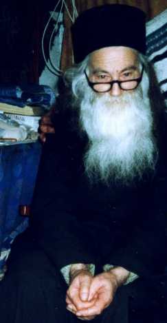 Parintele Iustin --- clik pe imagine pentru a o mari